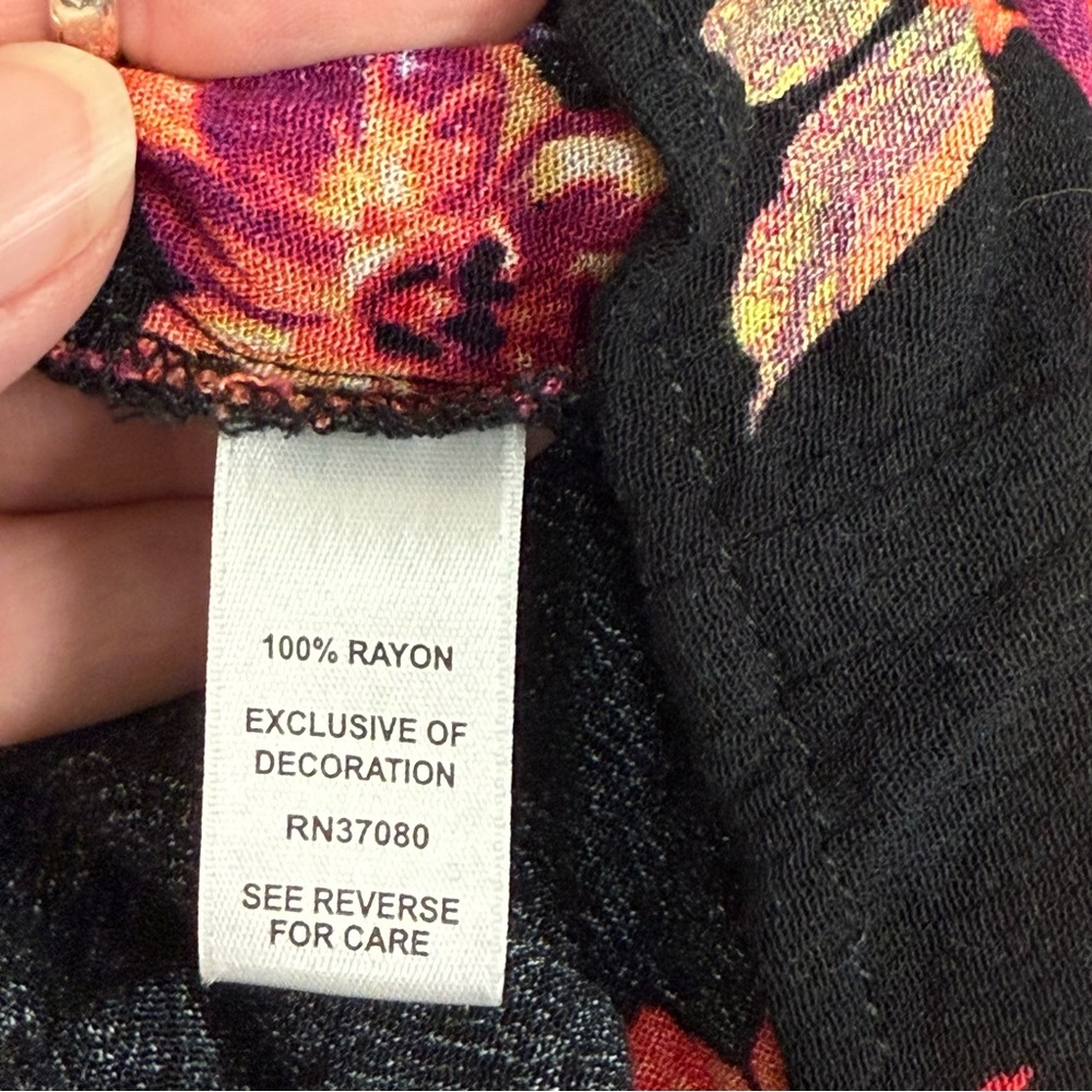 Cato 26/28W Black Floral Cold Shoulder Lace Detail Top Plus Size Boho Chic - Picture 7 of 9